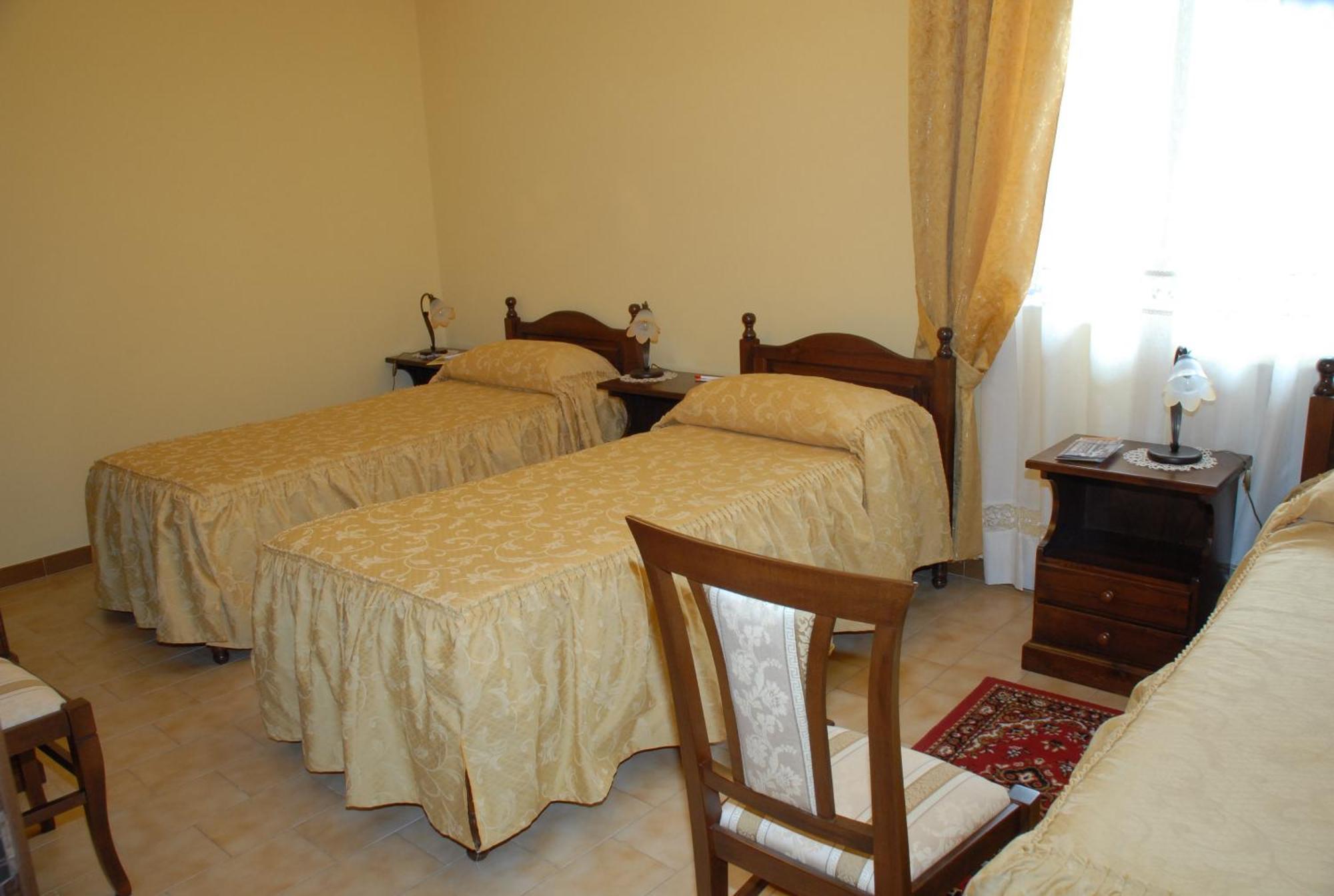 Bed and Breakfast Ai Tre Parchi Bed And Bike Randazzo Esterno foto