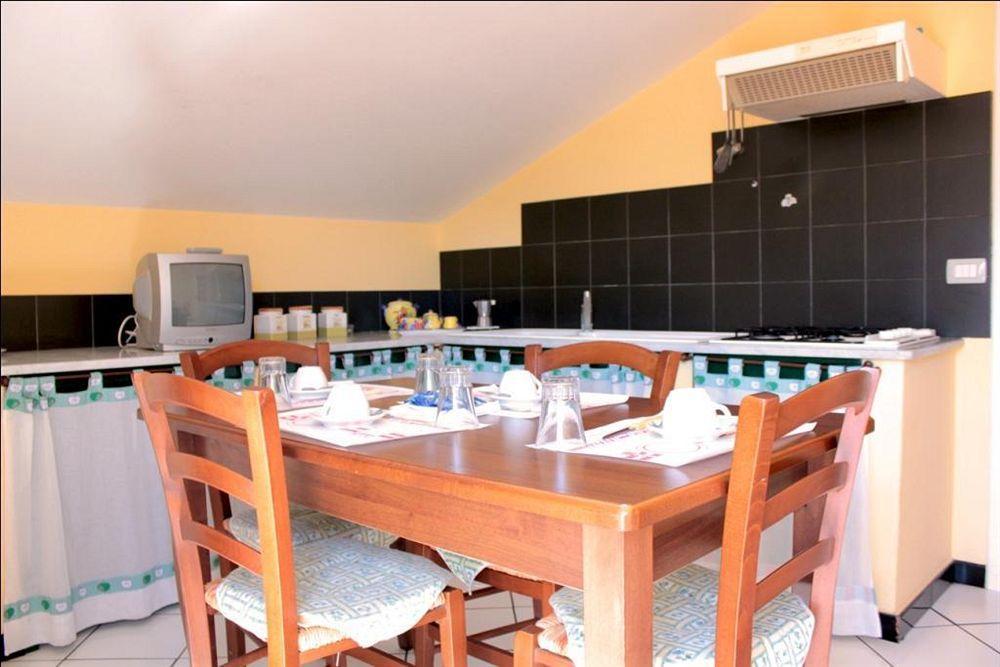 Bed and Breakfast Ai Tre Parchi Bed And Bike Randazzo Esterno foto